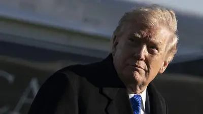 डोनाल्ड ट्रंप