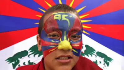 Joven tibetano