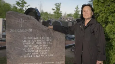 دراگیکا مایستورویح برای ناپدیدشدگان شعر می‌سراید و به دنبال پسرش ایوان می‌گردد