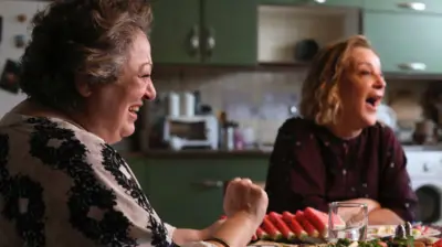 فیلم سینمایی کیک محبوب من