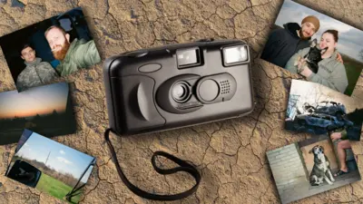 колаж із фотографій і старої фотокамери 