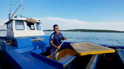 Nelayan di Pulau Numbing