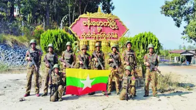 ဗန်းမောက်မြို့ကို စစ်တပ်က ပြန်ထိန်းချုပ်လိုက်တဲ့အကြောင်း ထုတ်ပြန်လာတဲ့ ဓာတ်ပုံ