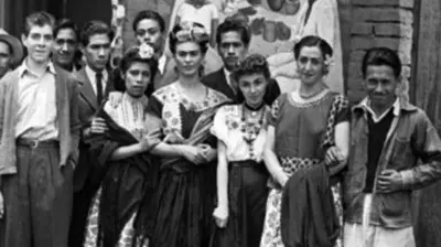 Frida Kahlo e seus alunosbônus para estrela betpinturabônus para estrela betfotobônus para estrela betpreto e branco