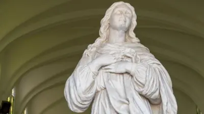 Imagen de la virgen María