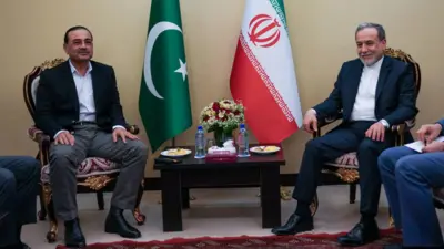 عراقچی و عاصم منیر