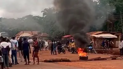 Foto of protest by youth for Otukpo-Nobi community
