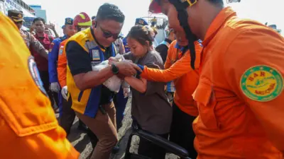 Penumpang korban kebakaran kapal KM Mutiara Sentosa II.