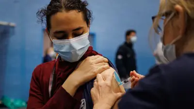 برای پیشگیری از مننژیت، واکسین‌هایی وجود دارد 