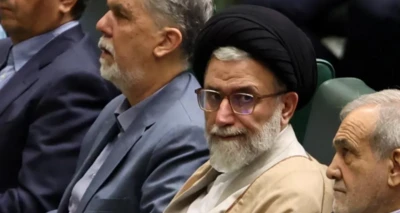 Kemgbe e gbuchara onyendu kachasị elu bụ Ayatollah Ali Khamenei n'ụbọchị mbụ nke agha ahụ n'ọnwa Febụwarị 28, e gbuola ọtụtụ ndị isi na ndị isi agha Ịran