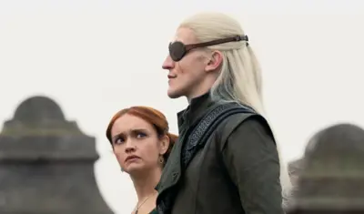 Olivia Cooke ve Ewan Mitchell (Alicent Hightower ve Daemon Targaryen)