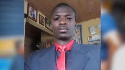 Ọlalẹyẹ, olukọ ti wọn pa ni ahamọ