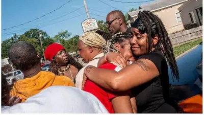 Awọn tọrọ kan n rẹ ara wọn lẹkun