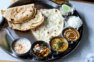 બીબીસી ગુજરાતી, ગુજરાત, બીબીસી, અમદાવાદ, દાહોદ, દાહોદ ફૂડ પૉઇઝનિંગ, 