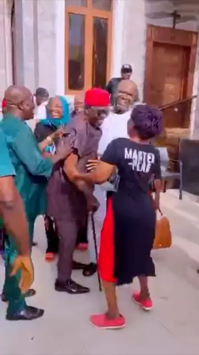 Oge Chief Joseph Ezeokafor lọtara n’ụlọ ya dị n'Ekwulobia n'Anambra steeti
