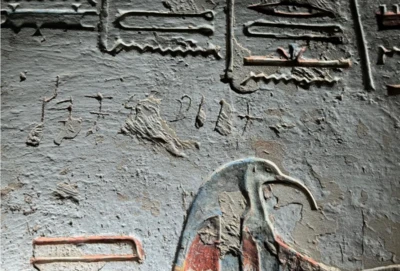 எகிப்து கல்லறைகளில் தமிழ் பிராமி எழுத்துக்கள் 