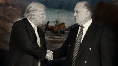 Рукостистання Дональда Трампа і Рональда Лаудера. Вони одягнені в офіційні костюми, з краватками. На задньому фоні колажу - одне з українських родовищ, де працює техніка.  
