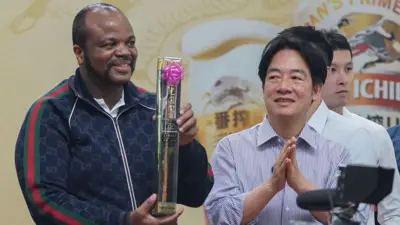 史瓦帝尼国王恩史瓦帝三世（King Mswati III）曾于2024年5月率团到台湾出席赖清德总统就职典礼。