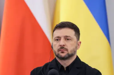 Prezydent Ukrainy Wołodymyr Zełenski podczas wspólnej konferencji prasowej po spotkaniu z prezydentem Polski Karolem Nawrockim. Pałac Prezydencki w Warszawie, 19 grudnia 2025 r. 