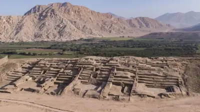 Ruínas da antiga cidade de Peñico, na província peruana de Barranca 
