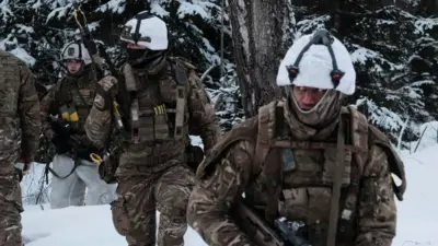 エストニアで演習するイギリス陸軍兵（10日）