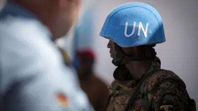 Casco azul
