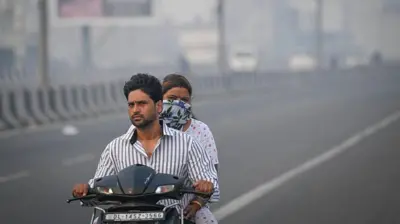 दिल्ली में वायु प्रदूषण बढ़ रहा है