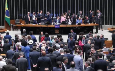 Plenário da Câmara dos Deputados em 9/12/2025