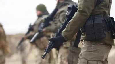 Українські військові на полігоні - фото ілюстративне 