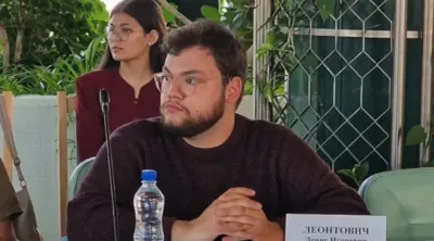 Денис Леонтович