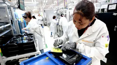 La jornada laboral en México se reducirá a 40 horas de forma gradual hasta el año 2030.