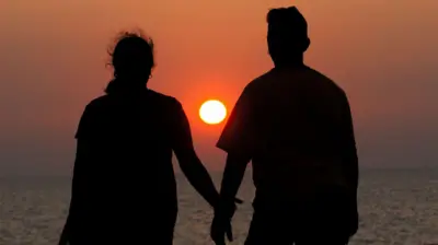 महिला-पुरुष