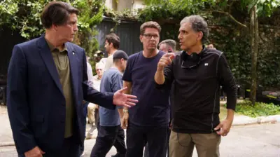 Jim Caviezel, Mario Frias e Cyrus em gravação de filme sobre Bolsonaro