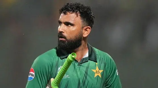 पाकिस्तानी खेलाडीमाथि ‘बल टेम्परिङ’ को आरोप