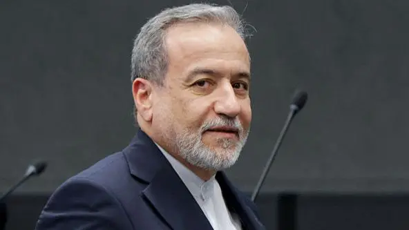 इरानले जापानी जहाजलाई स्ट्रेट अफ होर्मुजमा चल्न दिने