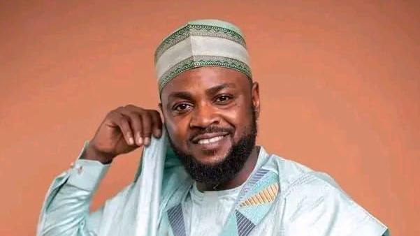 Me ke faruwa da Adam A. Zango?