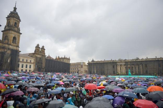 Paro Nacional En Colombia 4 Motivos Detrás De Las Multitudinarias