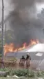 Une bâche en feu