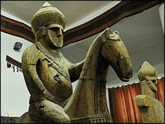 د افغانستان په یوه موزیم کې یوه تاريخي ټوټه