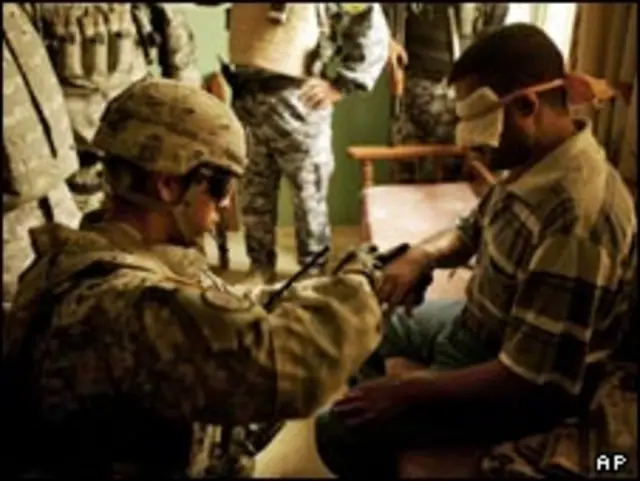 پیش از این نیز تلفات نیروهای امنیتی افغان در اثر حملات هوایی نیروهای ائتلاف در افغانستان گزارش شده بود