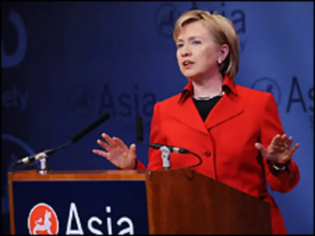 خانم کلینتون به کره شمالی درباره تبعات هرگونه "اقدام تحریک آمیز" هشدار داده بود