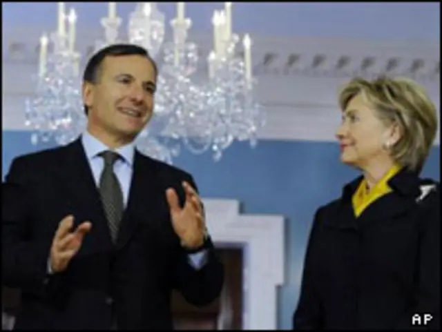 کلینتون و فراتینی وزیران خارجه آمریکا و ایتالیا