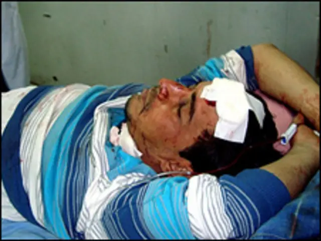 Quase 50 pessoas, entre elas oficiais do Exército, ficaram feridas