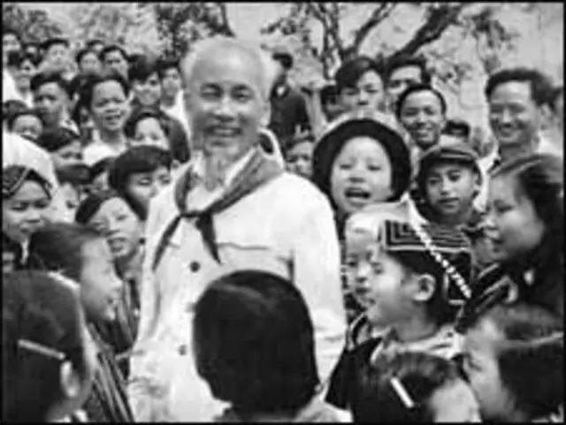 Cố Chủ tịch Hồ Chí Minh và thiếu nhi