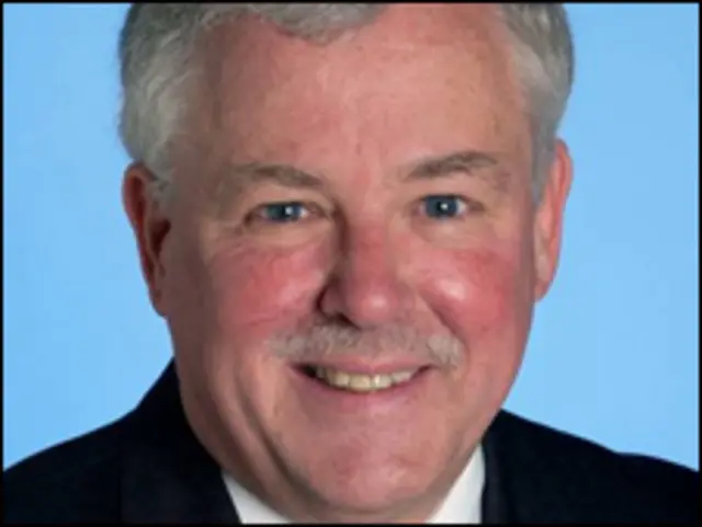 GS. Carlyle Thayer nói Mỹ quan tâm quyền tiếp cận tuy khó xảy ra việc thuê Cam Ranh