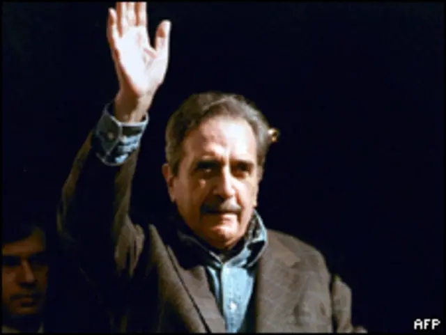 O ex-presidente argentino Raúl Alfonsín, em 1999 (AFP/arquivo)