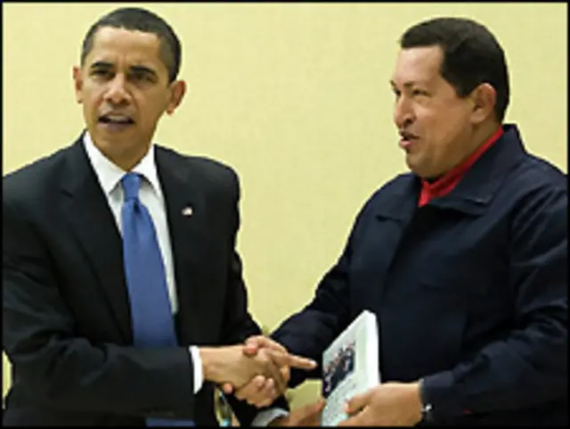 Hai ông Obama và Chavez