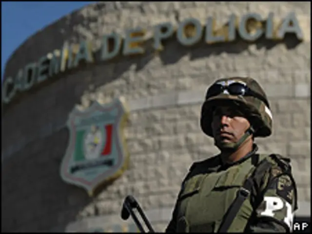 Soldado mexicano em Ciudad Juárez