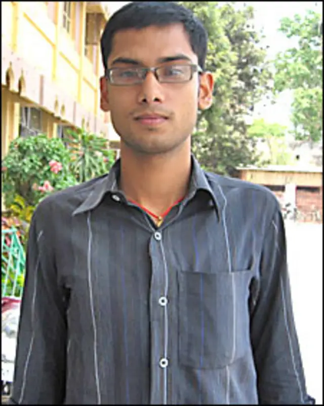 آشیش جھا کے مطابق لالو پرساد نے صرف ایک ہی کام اچھا کیا تھا وہ یہ ہے کہ نچلے طبقے میں اعتماد پیدا کرنا