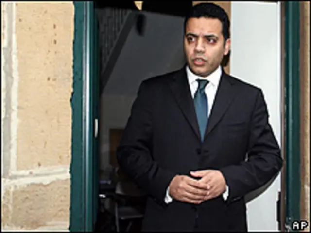 Shahid Malik, ex ministro de Justicia británico